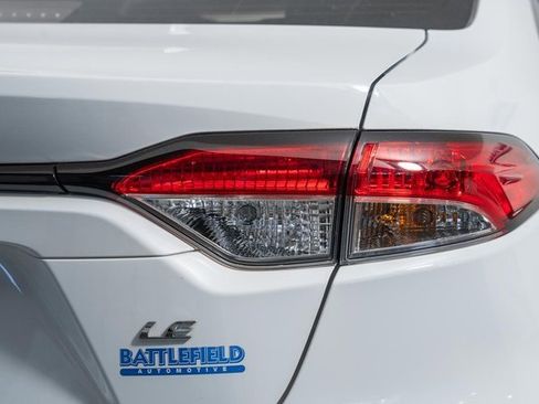Certified 2022 Toyota Corolla LE image 7