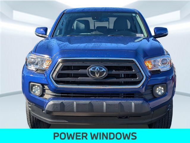 Used 2023 Toyota Tacoma SR5 w/ Technology Package AWD/4WD image 10