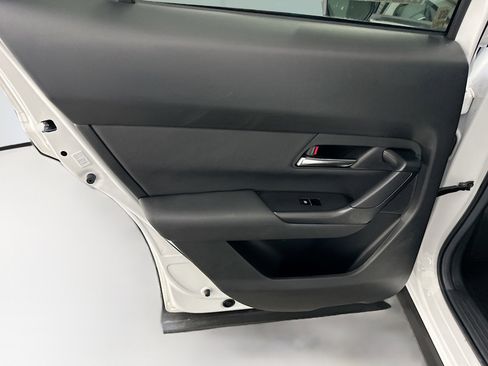 Used 2025 MAZDA CX-50 AWD 2.5 S w/ Premium Plus Pkg image 28