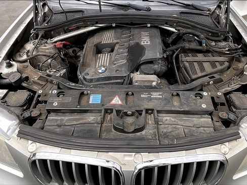 Used 2011 BMW X3 xDrive28i image 10