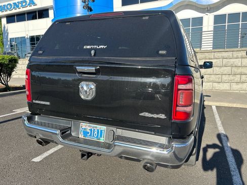 Used 2021 RAM 1500 Laramie AWD/4WD image 5
