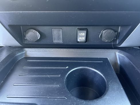 Used 2019 Toyota Tundra SR5 w/ TRD Off Road Package image 29