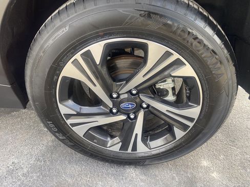 Used 2024 Subaru Crosstrek 2.0i Premium image 30