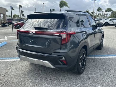 Used 2025 Kia Seltos S image 6