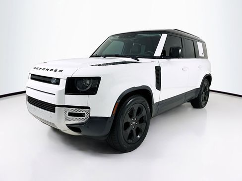 Used 2021 Land Rover Defender 110 S image 3