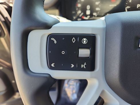 Used 2024 Land Rover Defender 110 S AWD/4WD image 17