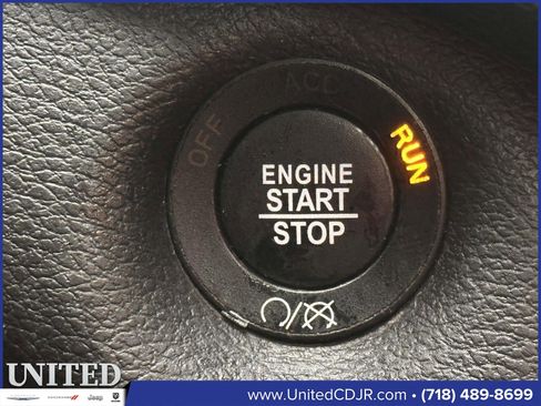 Used 2021 Jeep Cherokee Limited image 31