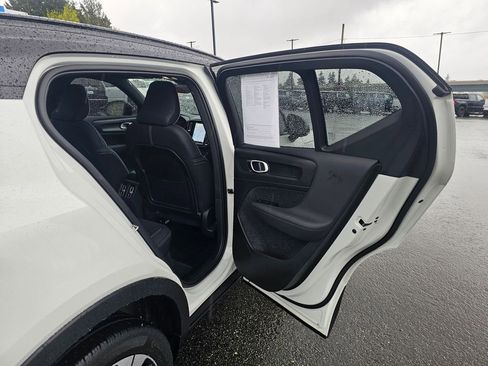 Used 2023 Volvo XC40 Recharge Plus AWD/4WD image 26