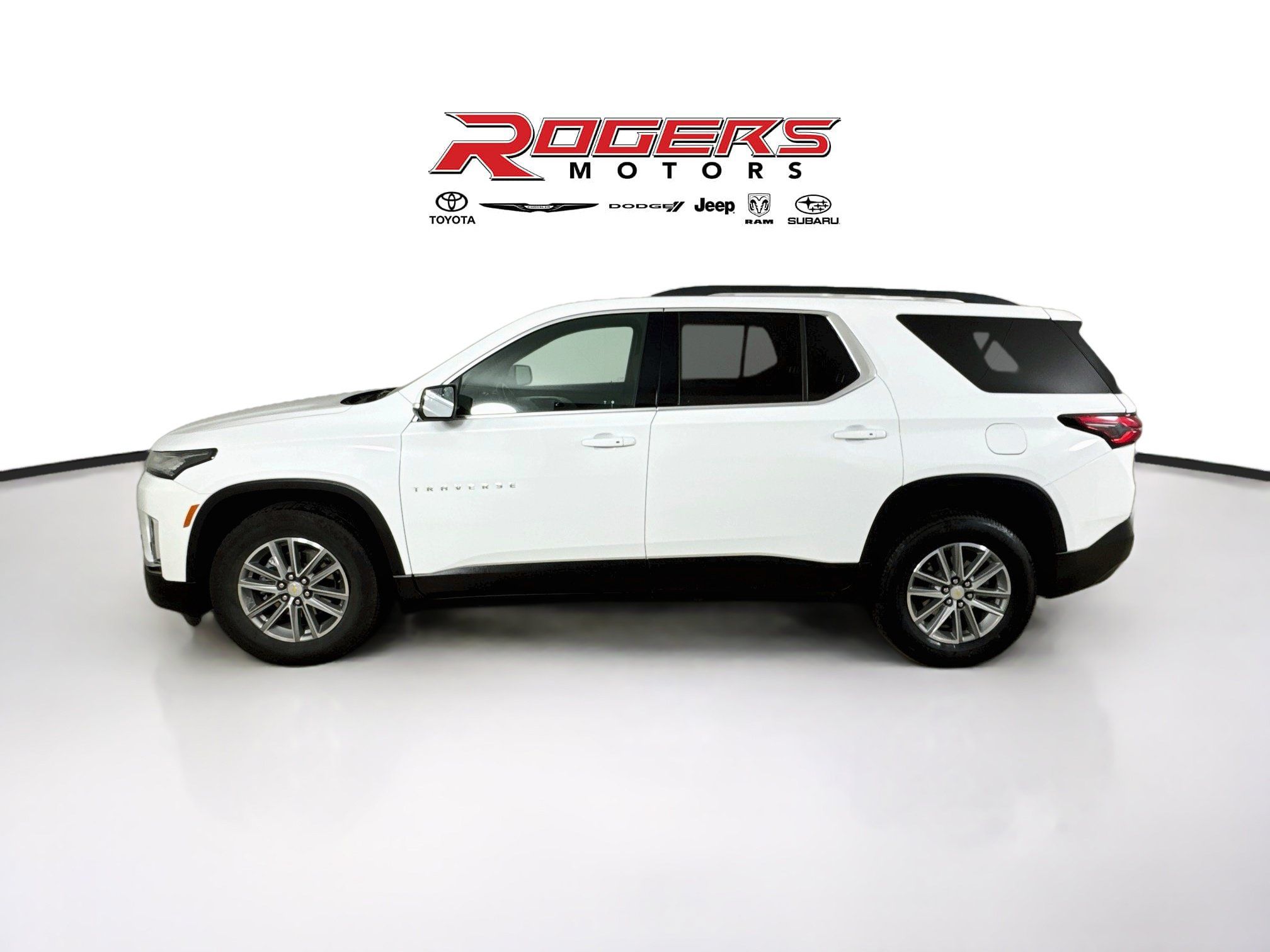 Used 2023 Chevrolet Traverse LT AWD/4WD image 4