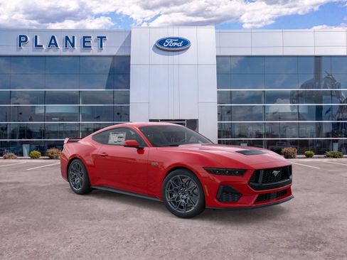 New 2026 Ford Mustang GT Premium w/ GT Performance Package RWD image 9