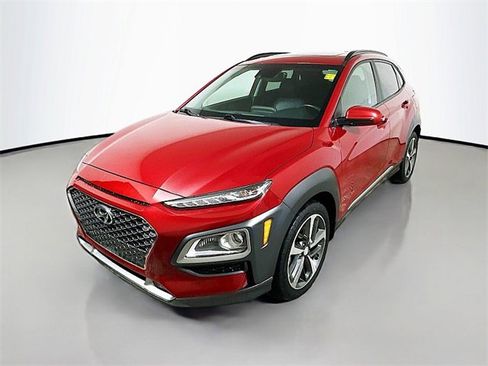 Used 2021 Hyundai Kona Limited image 3