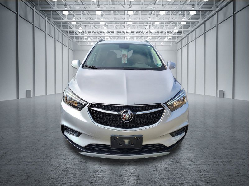 Used 2019 Buick Encore Preferred AWD/4WD image 3