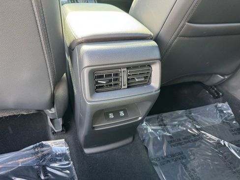 Used 2024 Honda CR-V Sport-L image 17