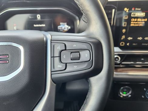 Used 2023 GMC Sierra 1500 Elevation image 29