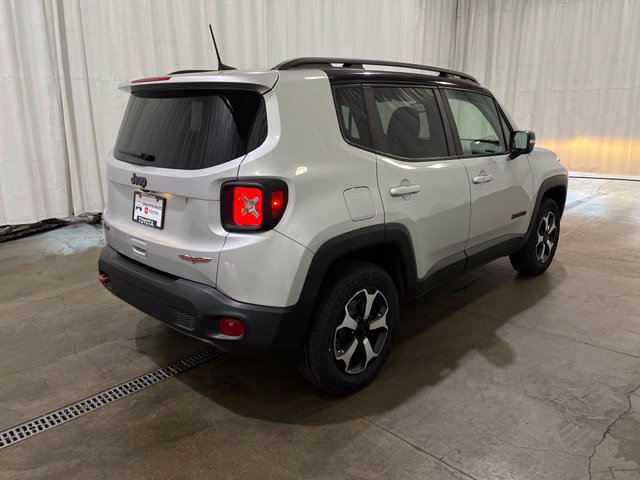 Used 2021 Jeep Renegade Trailhawk AWD/4WD image 5