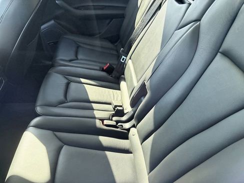 Used 2019 Audi Q7 3.0T Premium Plus w/ Premium Plus Package AWD/4WD image 9