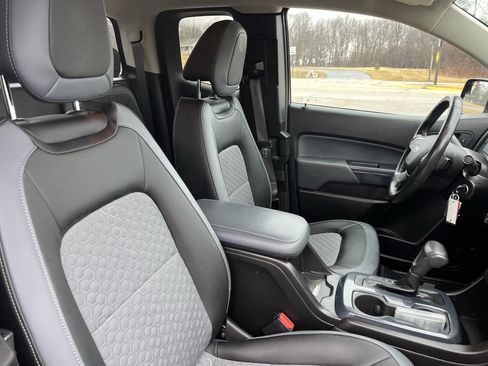 Used 2021 Chevrolet Colorado Z71 w/ Safety Package image 33