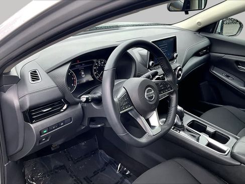 Used 2022 Nissan Sentra SV FWD image 17