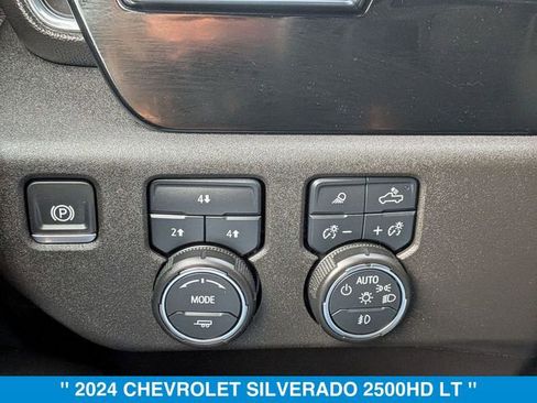 Certified 2024 Chevrolet Silverado 2500 LT w/ Convenience Package image 18