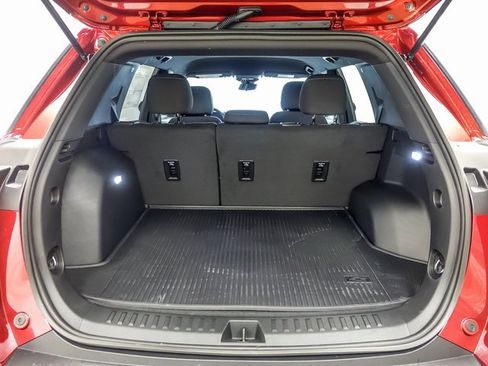 New 2026 Chevrolet Equinox LT image 8