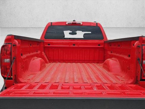 Certified 2018 Chevrolet Colorado W/T w/ Custom Special Edition AWD/4WD image 10