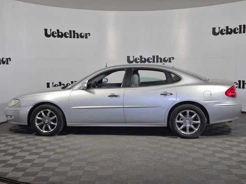 Used 2005 Buick LaCrosse CXS w/ Gold Convenience Package FWD image 4