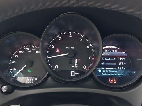 Certified 2026 Porsche Macan AWD/4WD image 21