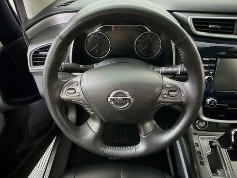 Certified 2022 Nissan Murano SV image 13
