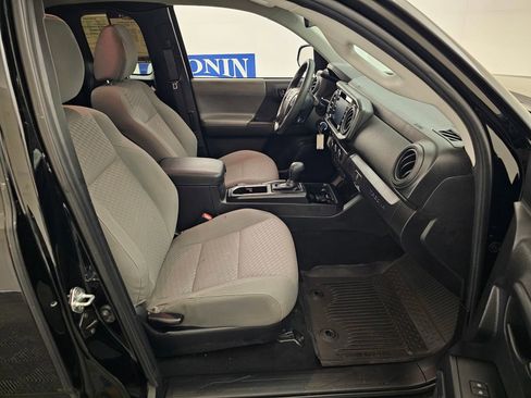 Used 2023 Toyota Tacoma SR image 28