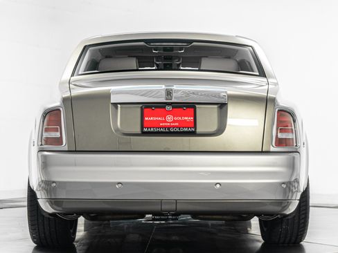 Used 2007 Rolls-Royce Phantom Sedan RWD image 8