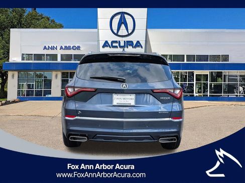 New 2026 Acura MDX w/ Advance Package AWD/4WD image 4