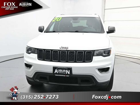 Used 2020 Jeep Grand Cherokee Trailhawk AWD/4WD image 3