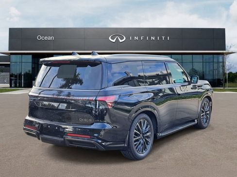 New 2026 INFINITI QX80 Autograph w/ Premium Cargo Package AWD/4WD image 3