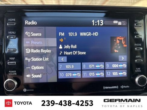 Used 2021 Toyota Highlander XLE image 23