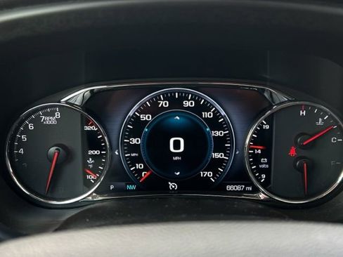 Used 2019 GMC Acadia Denali w/ Technology Package AWD/4WD image 42