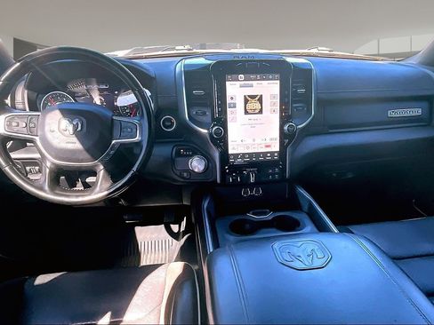 Used 2022 RAM 1500 Laramie w/ Sport Appearance Package image 8