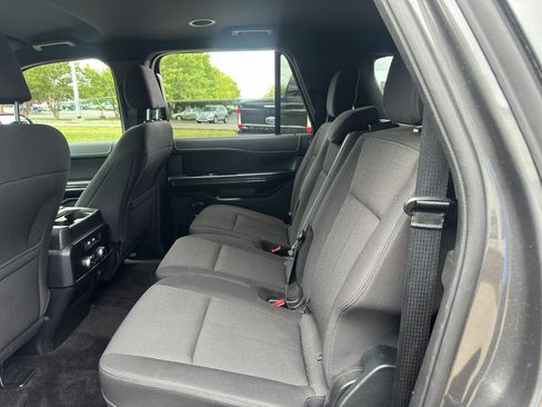 Used 2018 Ford Expedition Max XL AWD/4WD image 14