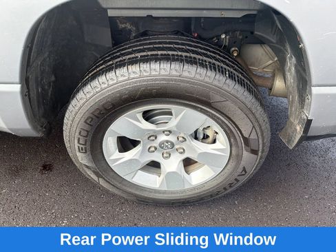 Used 2022 RAM 1500 Big Horn AWD/4WD image 25