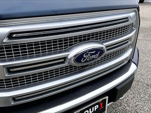 Used 2016 Ford F150 Platinum w/ Equipment Group 701A Luxury AWD/4WD image 32