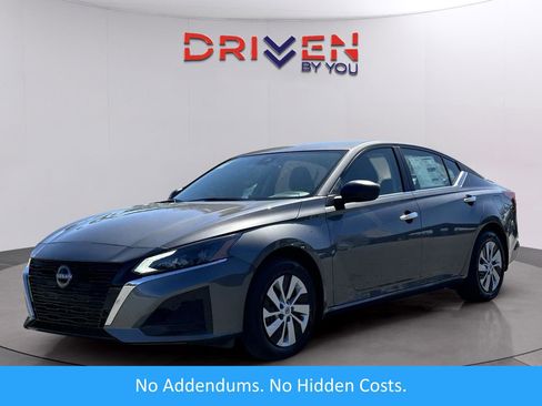 New 2025 Nissan Altima 2.5 S image 1