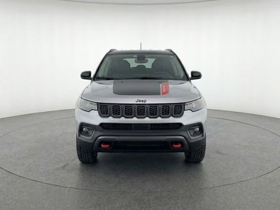 Used 2025 Jeep Compass Trailhawk
