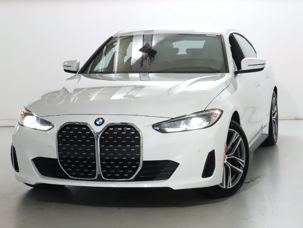 Used 2024 BMW 430i Gran Coupe xDrive w/ Convenience Package AWD/4WD image 3
