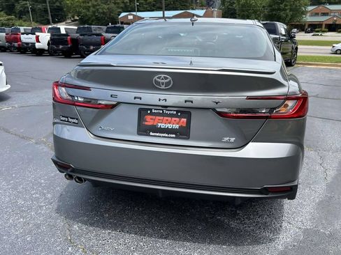 New 2026 Toyota Camry SE w/ Convenience Package FWD image 4