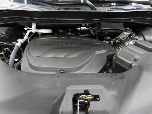 Used 2025 Honda Ridgeline TrailSport image 25