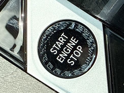 New 2026 BMW X5 sDrive40i w/ Executive Package RWD image 37
