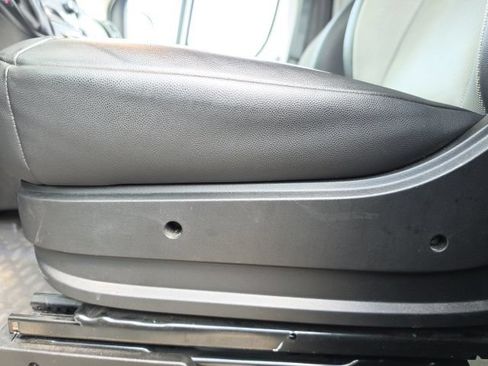 Used 2025 RAM ProMaster 3500 w/ Convenience Group FWD image 6