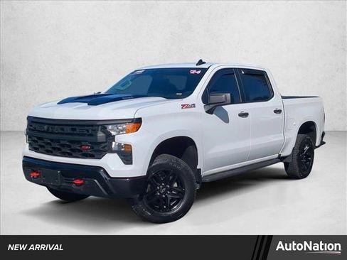 Used 2024 Chevrolet Silverado 1500 Custom Trail Boss AWD/4WD image 1