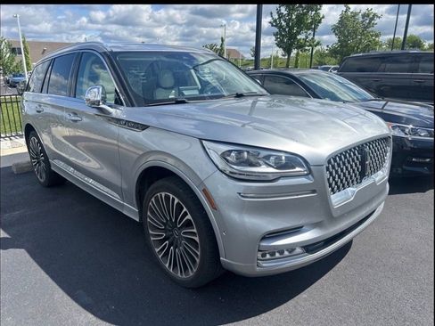 Used 2021 Lincoln Aviator Black Label w/ Dynamic Handling Package AWD/4WD image 3