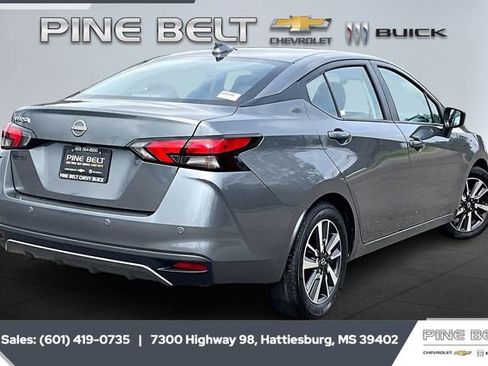 Used 2025 Nissan Versa SV image 11