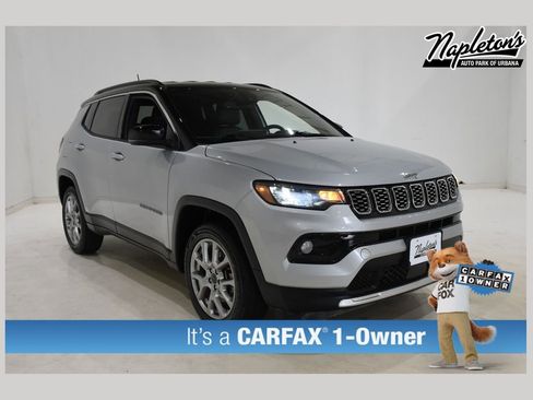 Used 2025 Jeep Compass Limited image 1